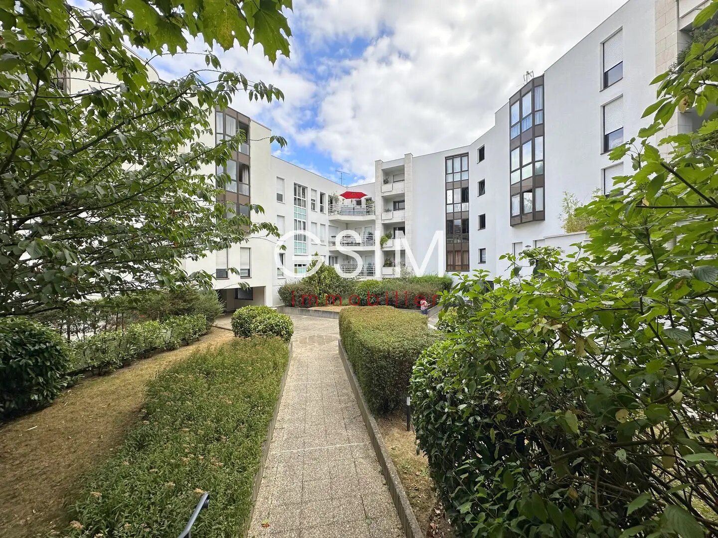 Appartement à louer, 92m², Garches