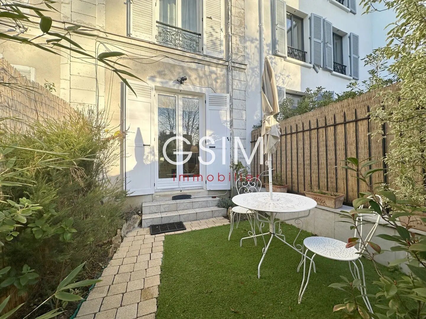 Appartement à louer, 32m², Garches