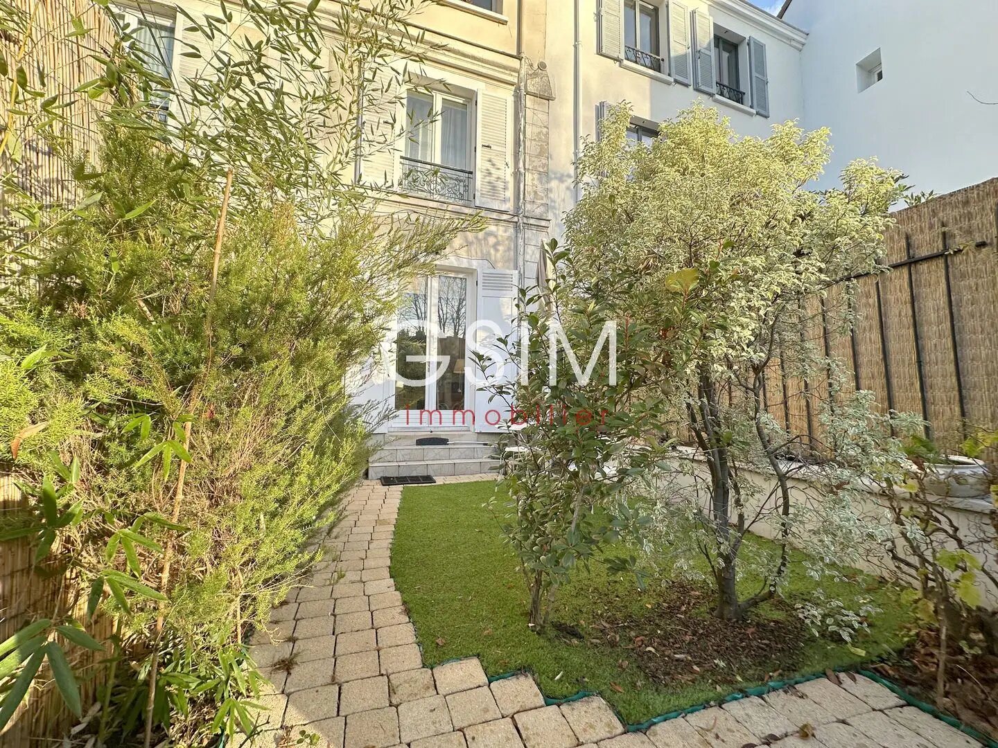 Appartement à louer, 32m², Garches
