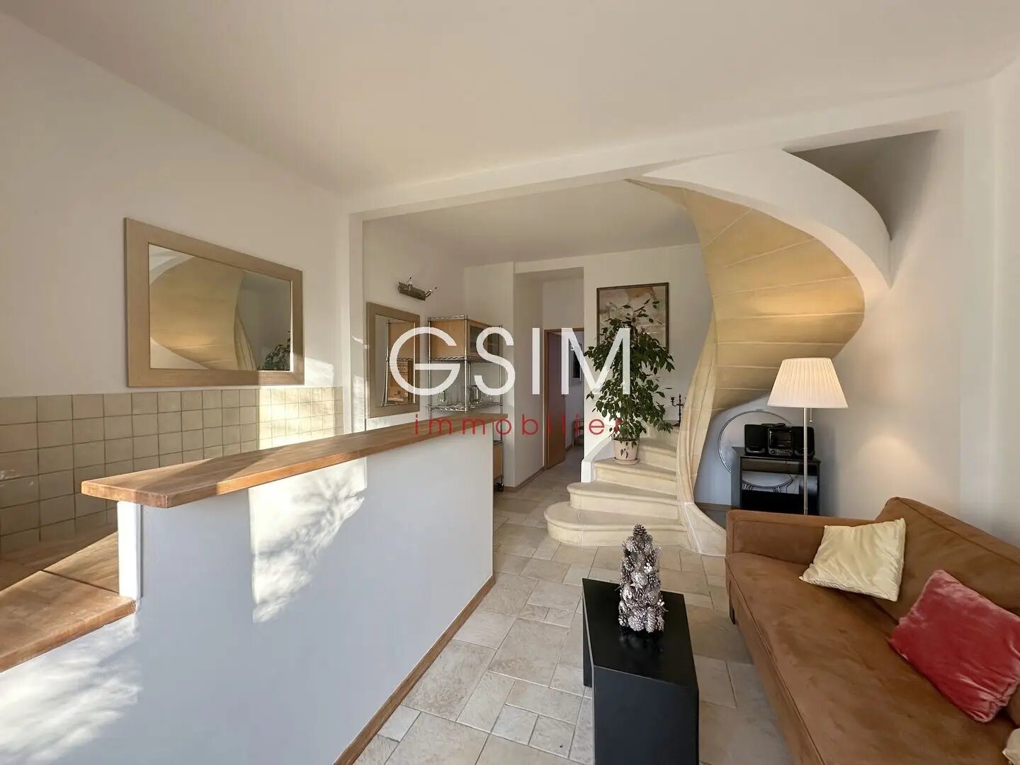 Appartement à louer, 32m², Garches
