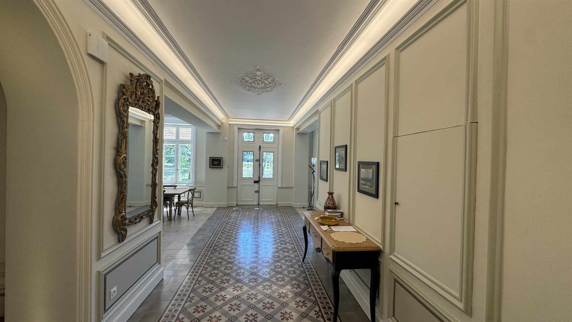 Maison – Avignon, Jaurès - République, Quartier Centre - Plus