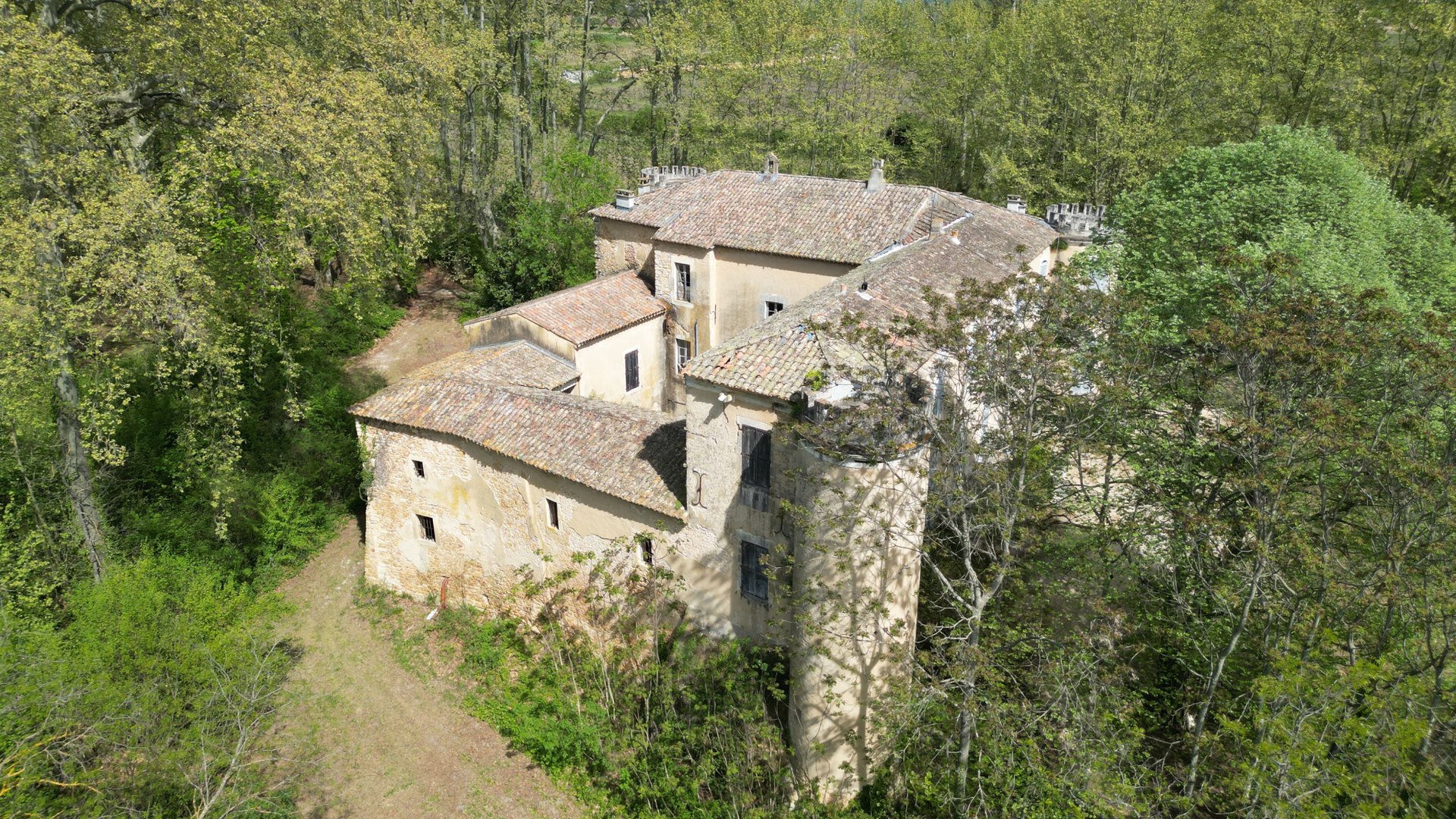 Maison à vendre, 450m², Saint-Paulet-de-Caisson