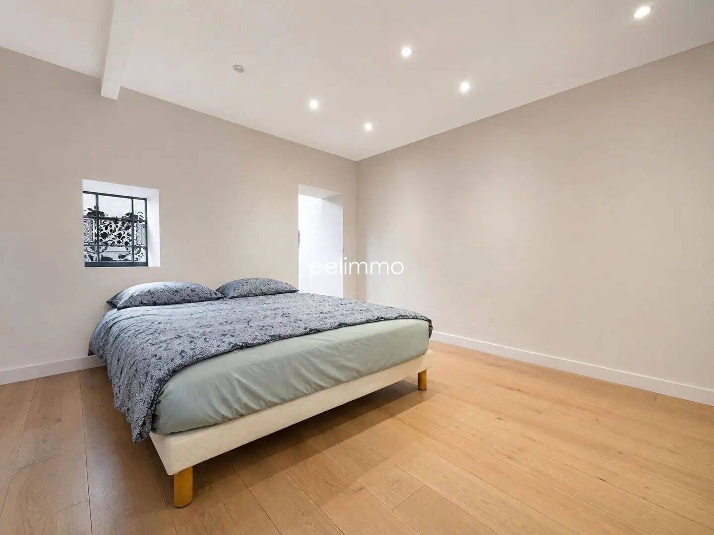 Maison à vendre, 133m², Eyguières