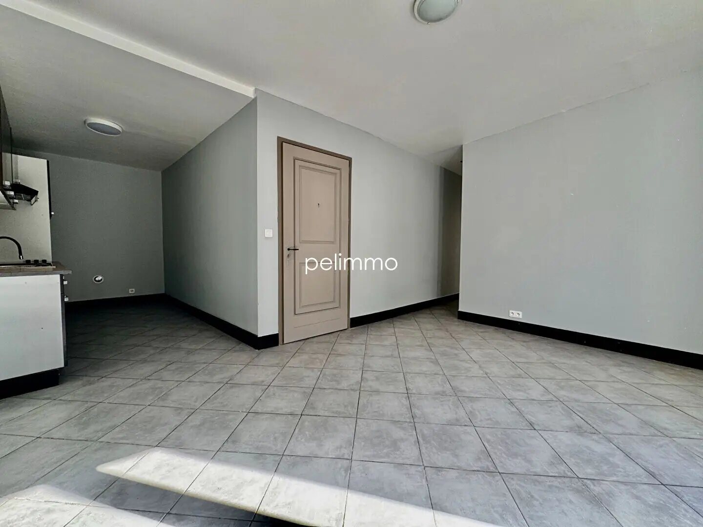 Appartement à vendre, 67m², Eyguières