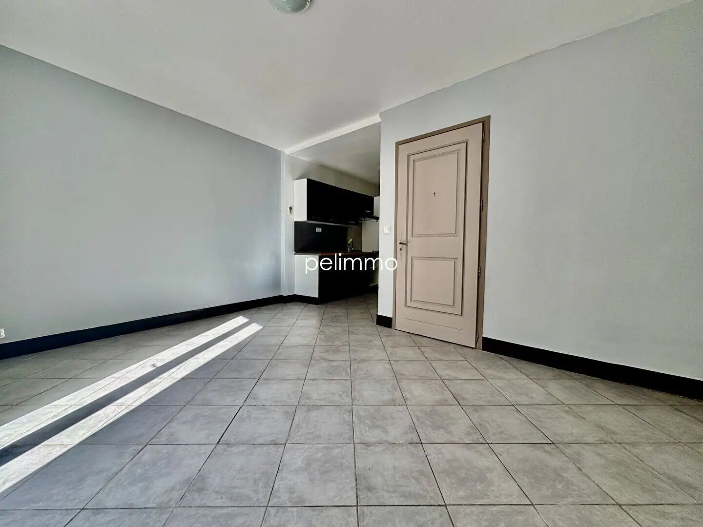 Appartement à vendre, 67m², Eyguières