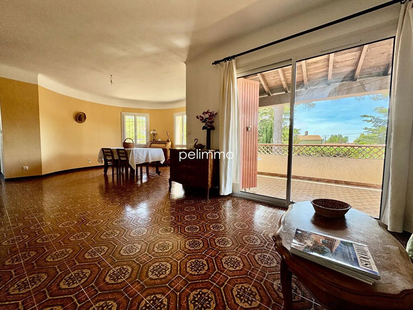 Maison à vendre, 230m², Eyguières