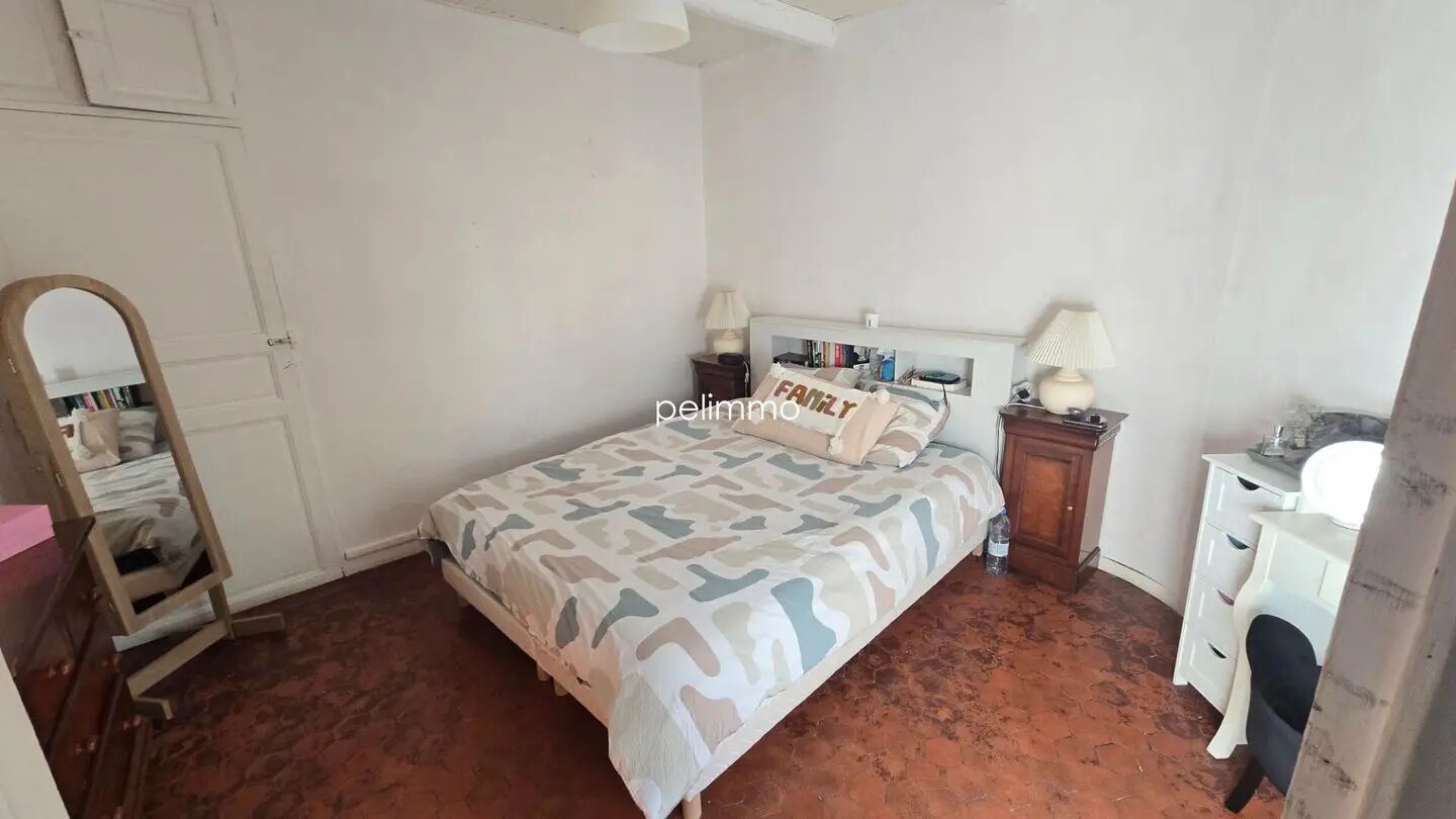 Maison à vendre, 70m², Eyguières