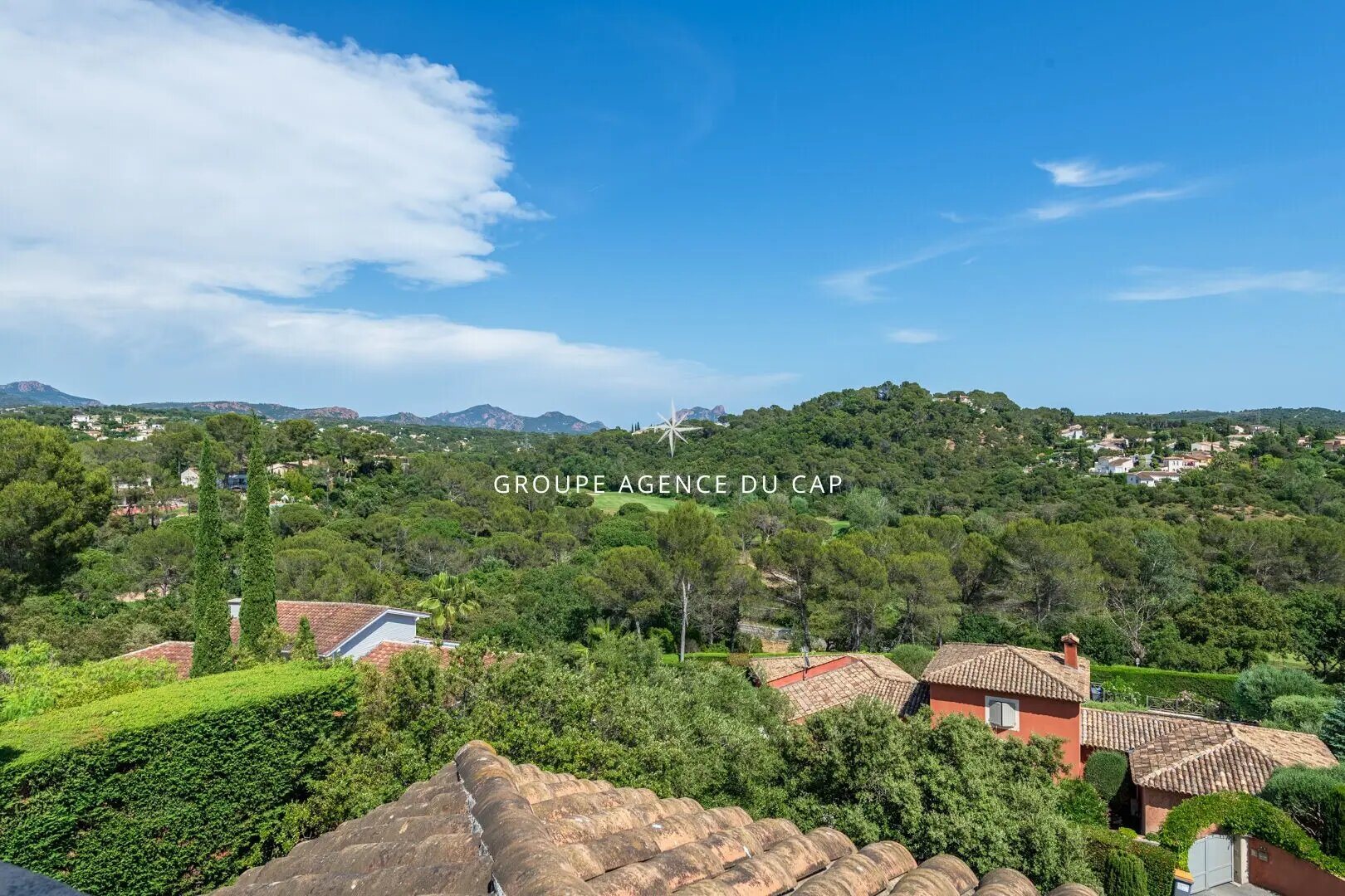 Maison à vendre, 297m², Saint-Raphaël