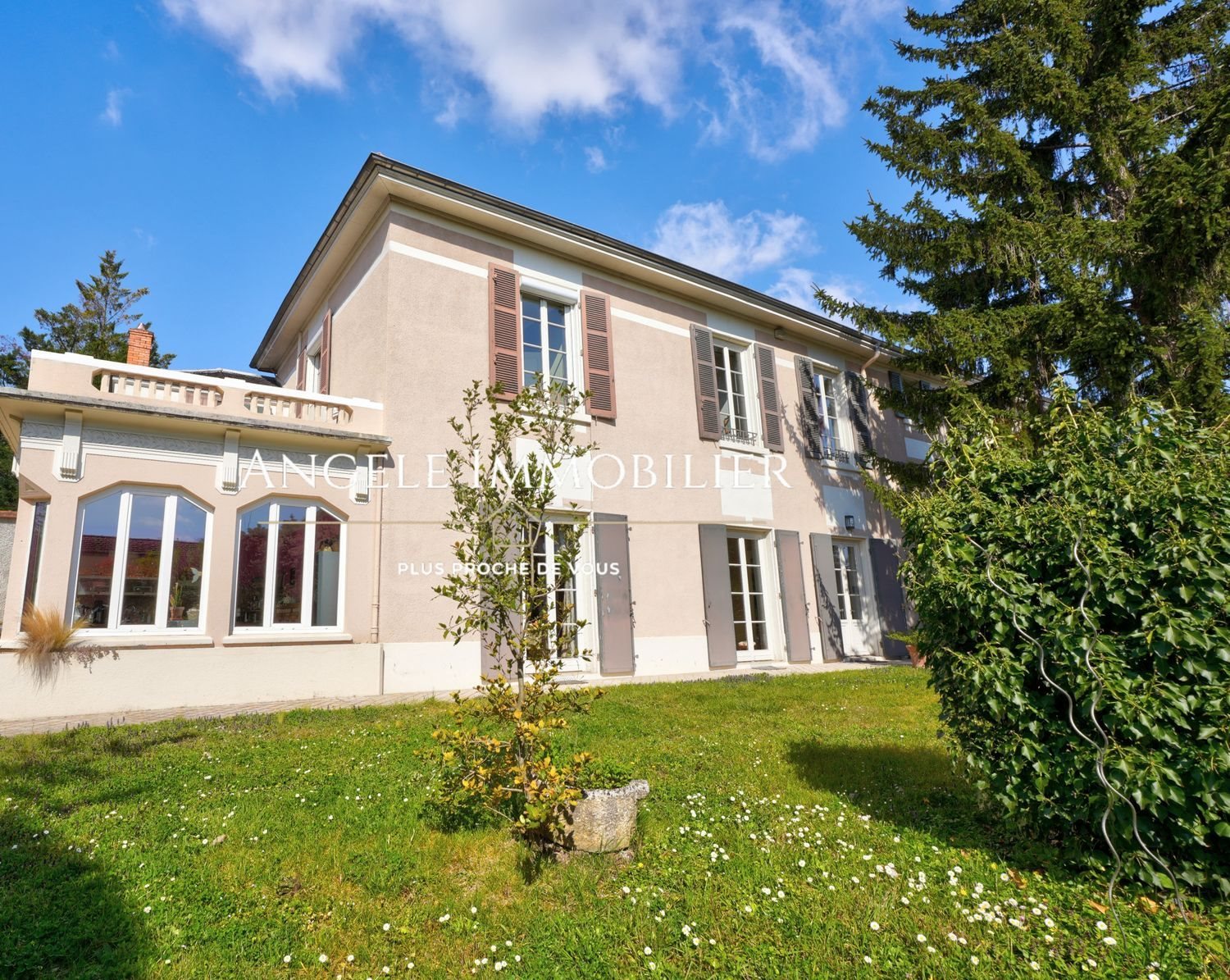 Maison à vendre, 367m², Écully