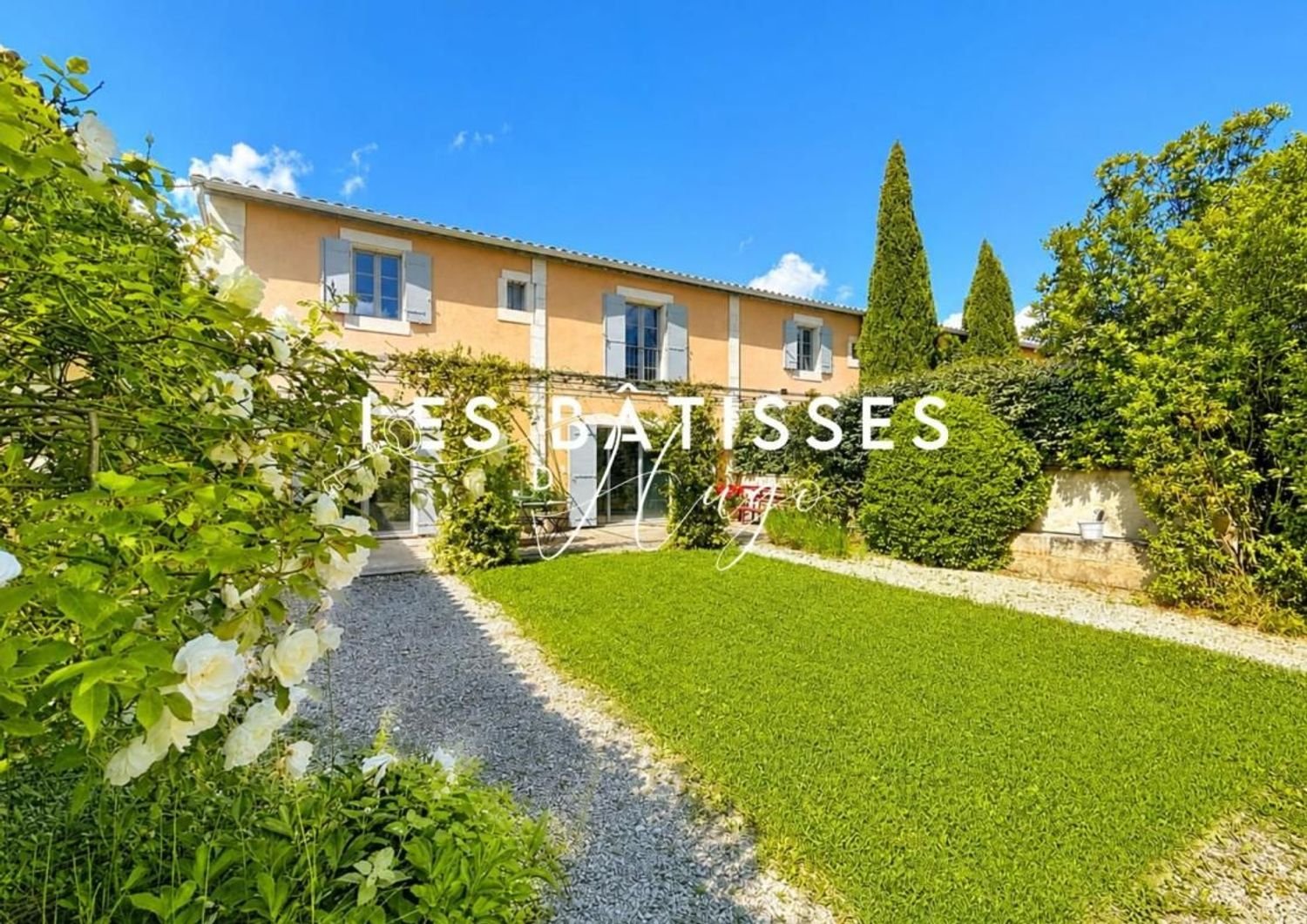Maison à vendre, 202m², Mollégès