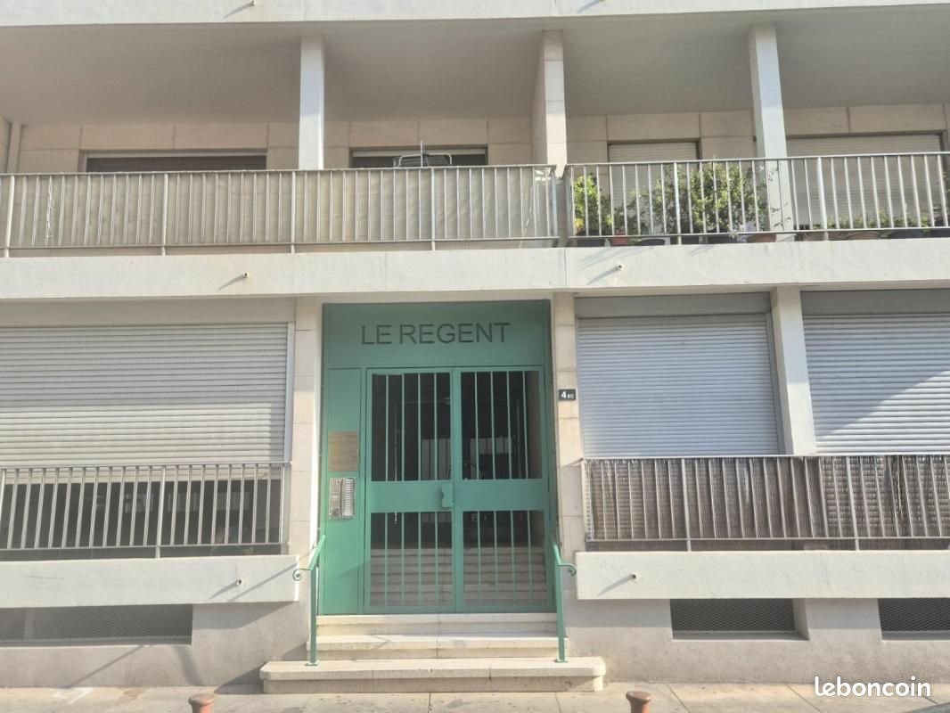 Appartement à louer, 57m², Nîmes