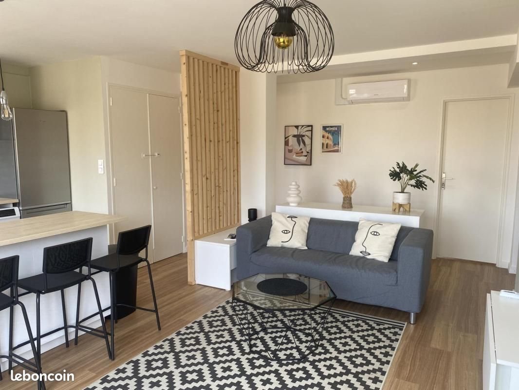 Appartement à louer, 67m², Nîmes
