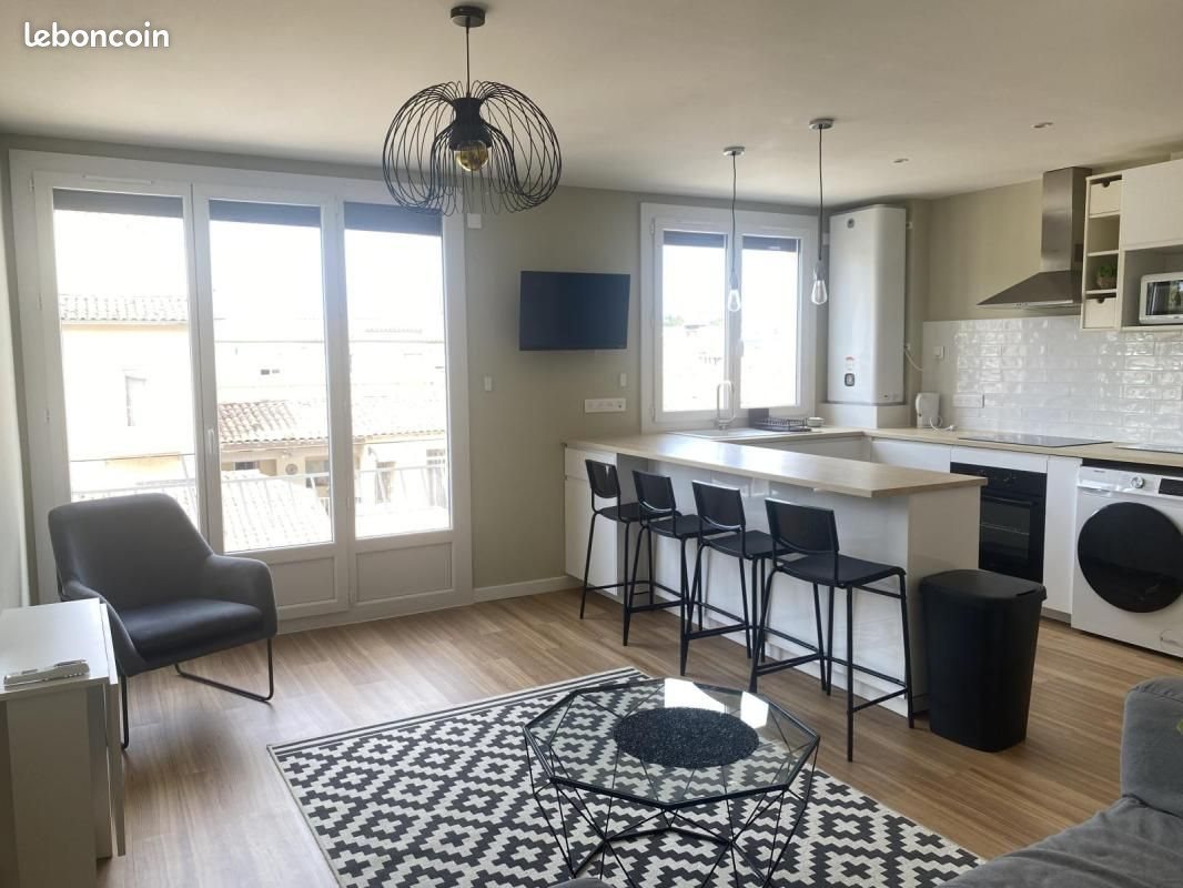 Appartement à louer, 67m², Nîmes