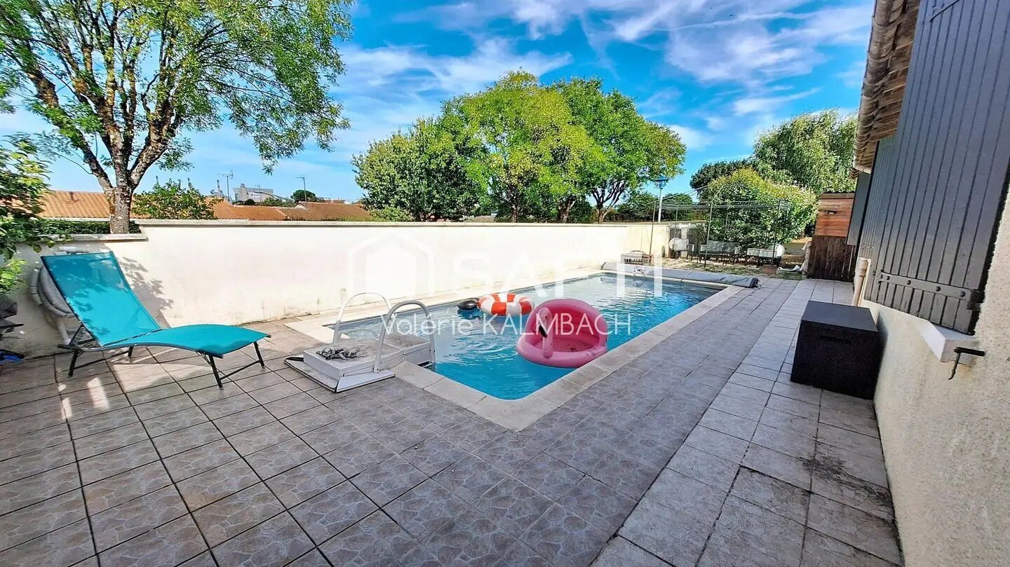 Maison à vendre, 125m², Châteaubernard