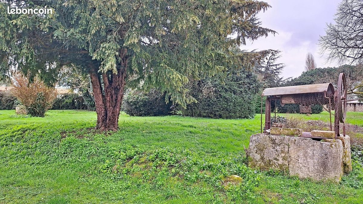 Maison à vendre, 318m², Saint-Léger