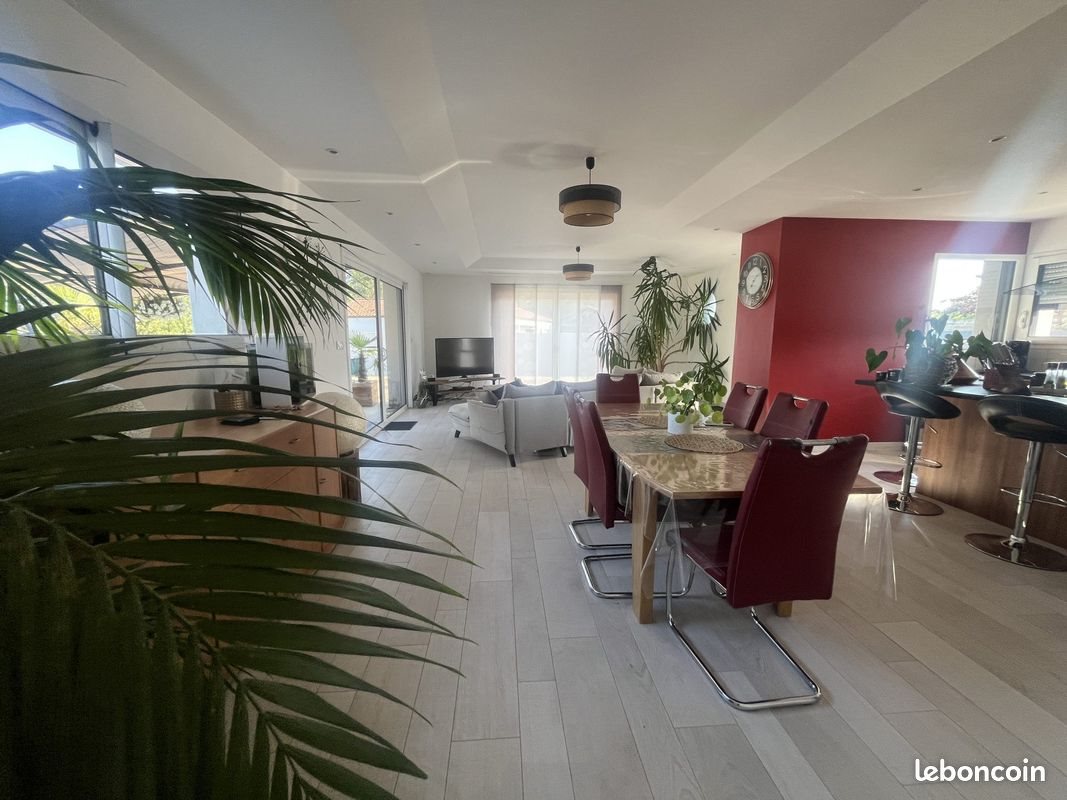 Maison à louer, 126m², Saint-Lumine-de-Coutais