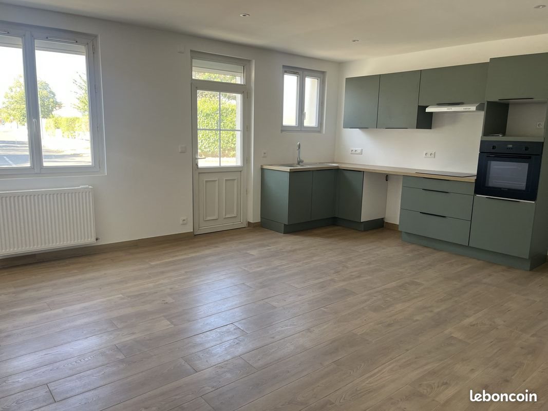 Maison à louer, 95m², Saint-Lumine-de-Coutais