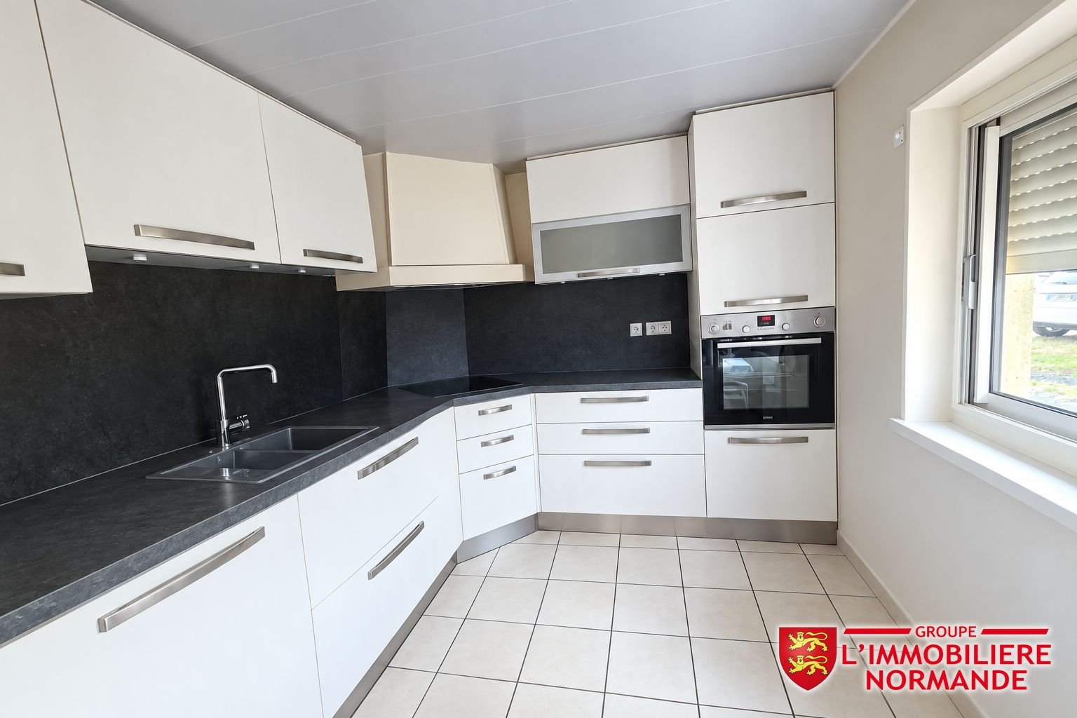 Maison à vendre, 98m², Hondouville