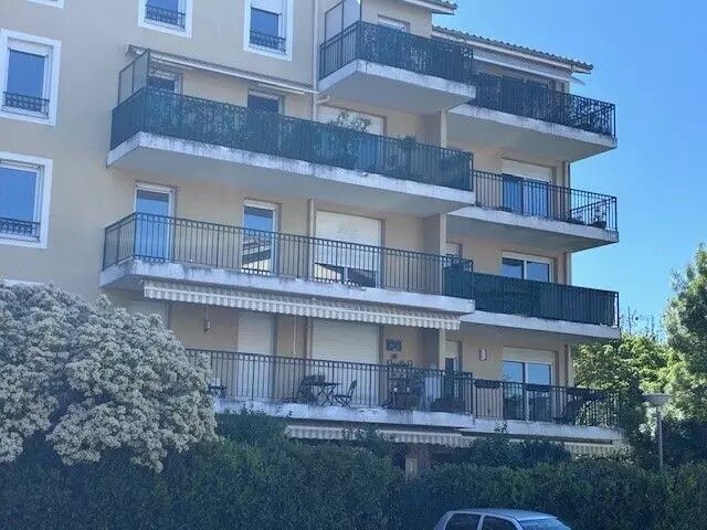 Appartement à louer, 66m², Décines-Charpieu
