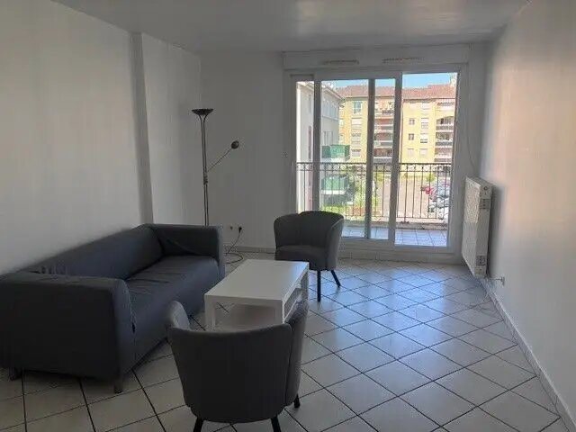 Appartement à louer, 66m², Décines-Charpieu