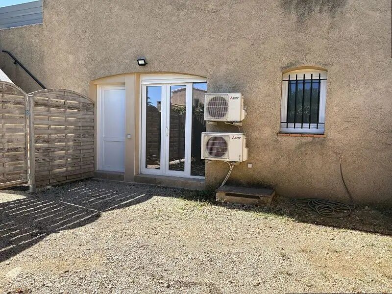 Appartement à louer, 35m², Saint-Maximin-la-Sainte-Baume