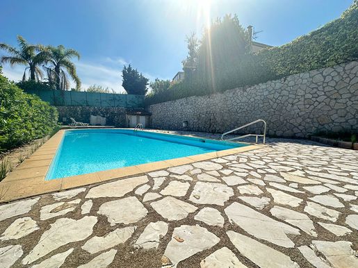Appartement 2 pièces 43 m² · à Villeneuve-Loubet · 43 m² · 277 000 €