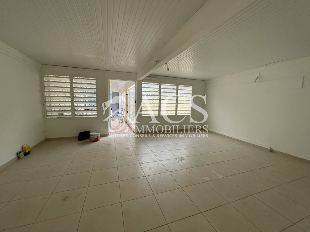 Maison à louer, 100m², Fort-de-France