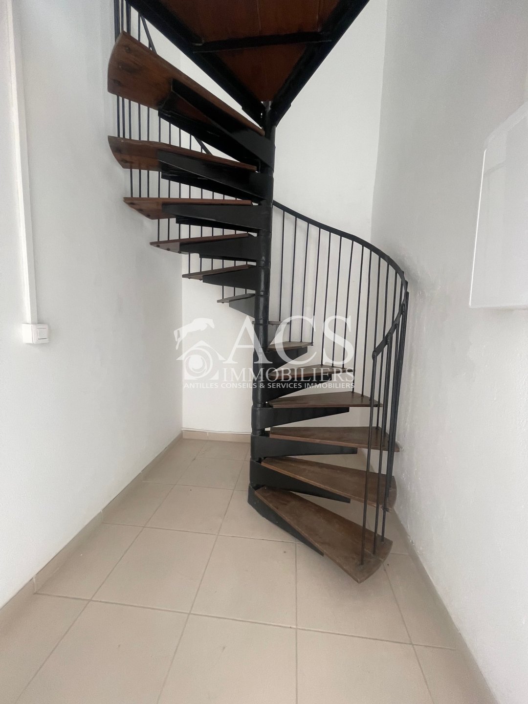 Maison à louer, 100m², Fort-de-France