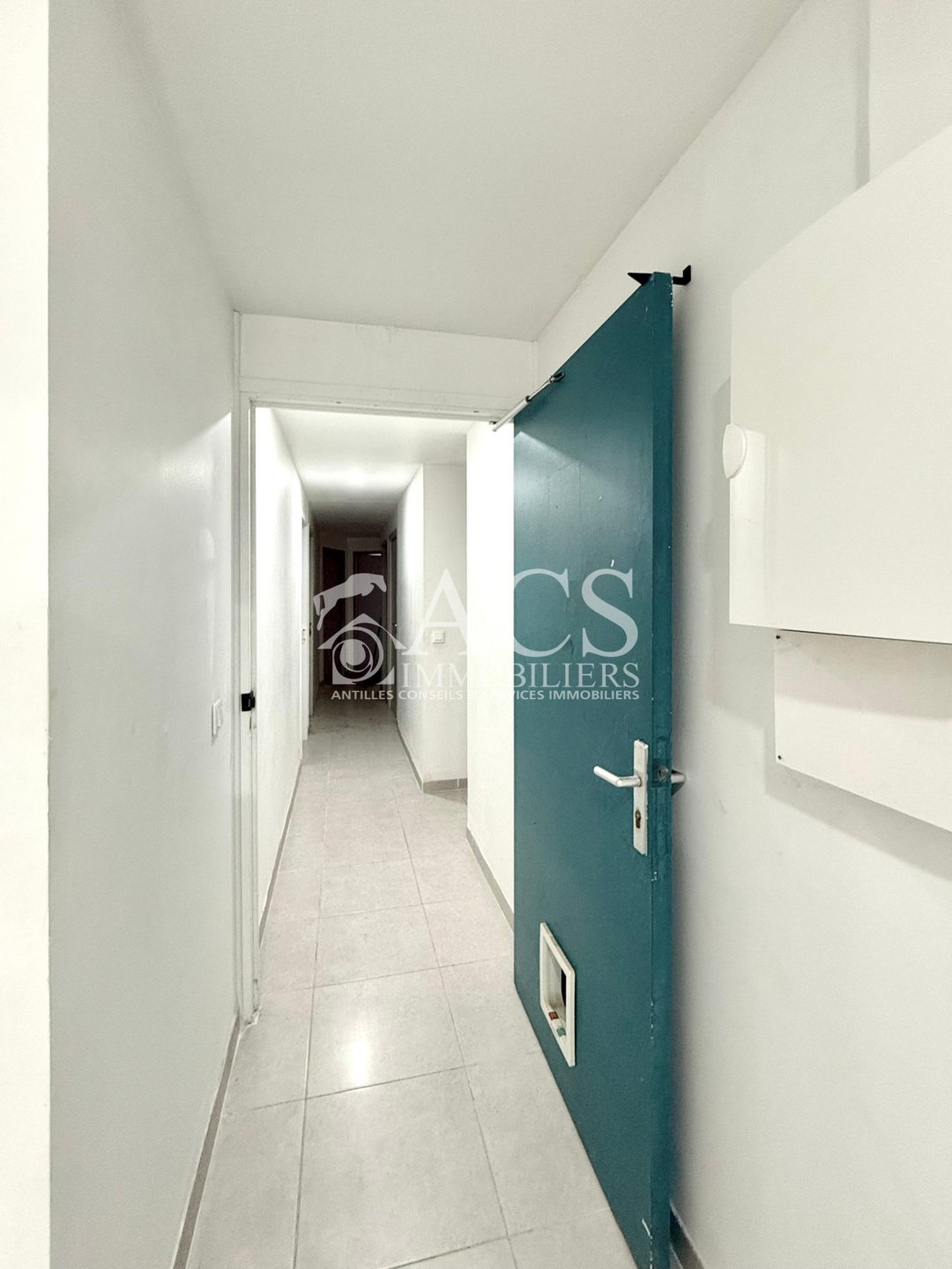 Maison à louer, 9m², Fort-de-France
