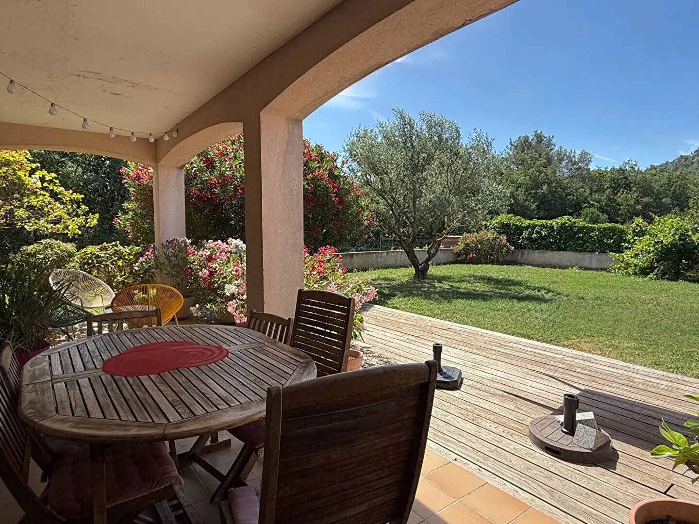 Maison à louer, 166m², La Roque-d'Anthéron