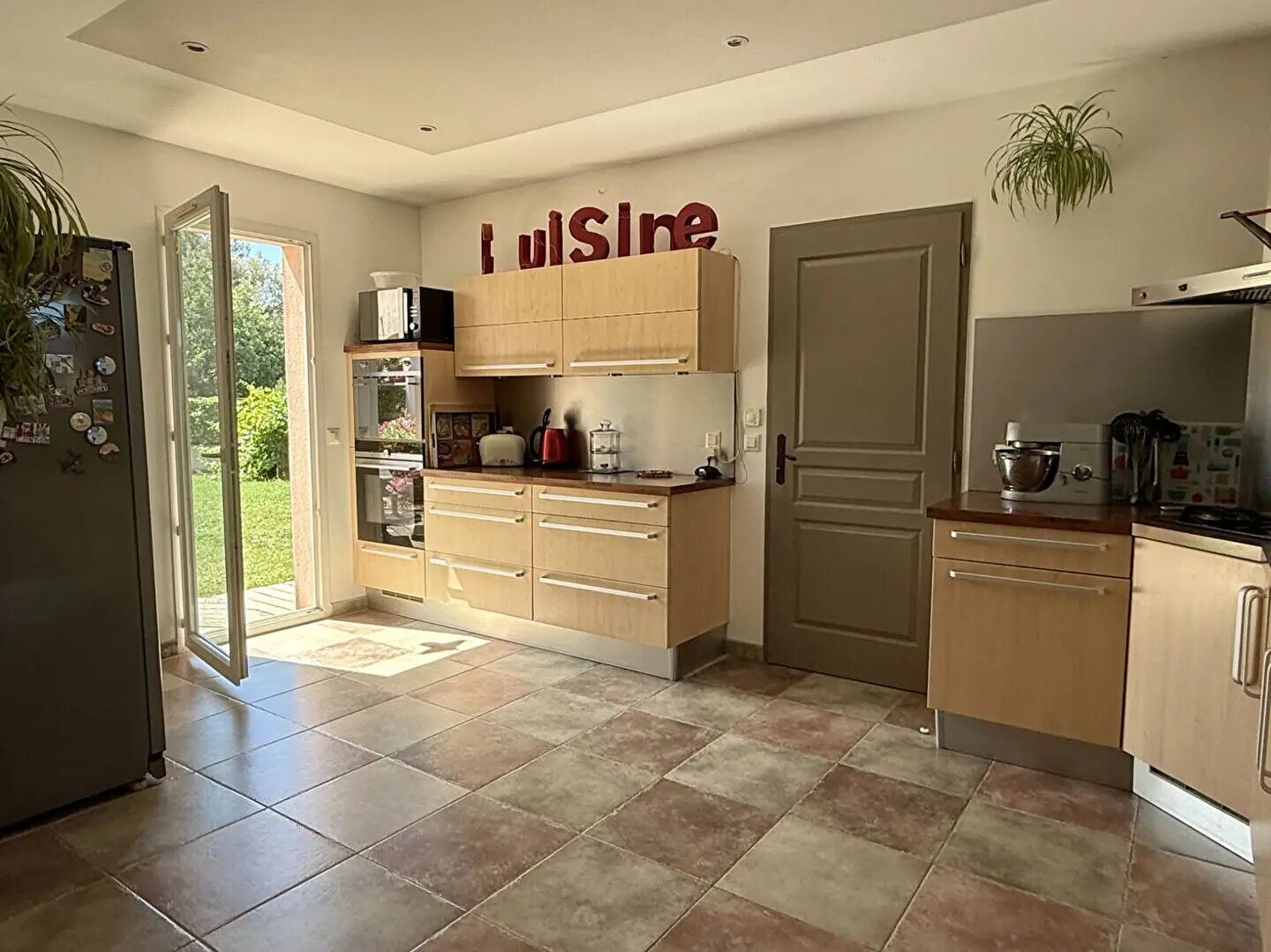 Maison à louer, 166m², La Roque-d'Anthéron
