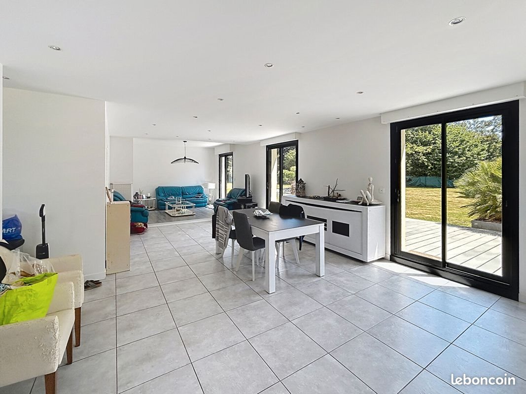Maison à vendre, 180m², Caudan