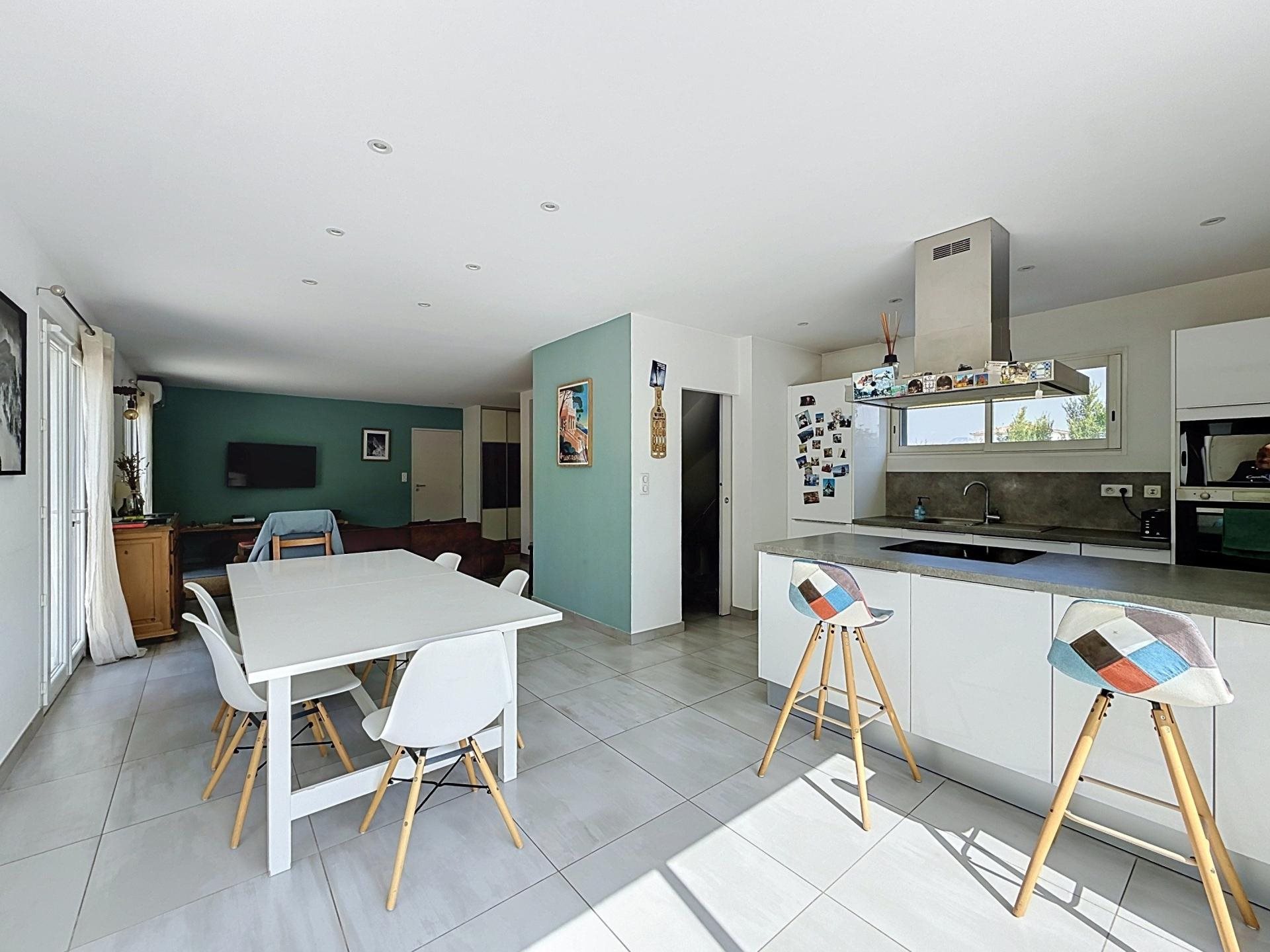 Maison à vendre, 153m², Puget-sur-Argens