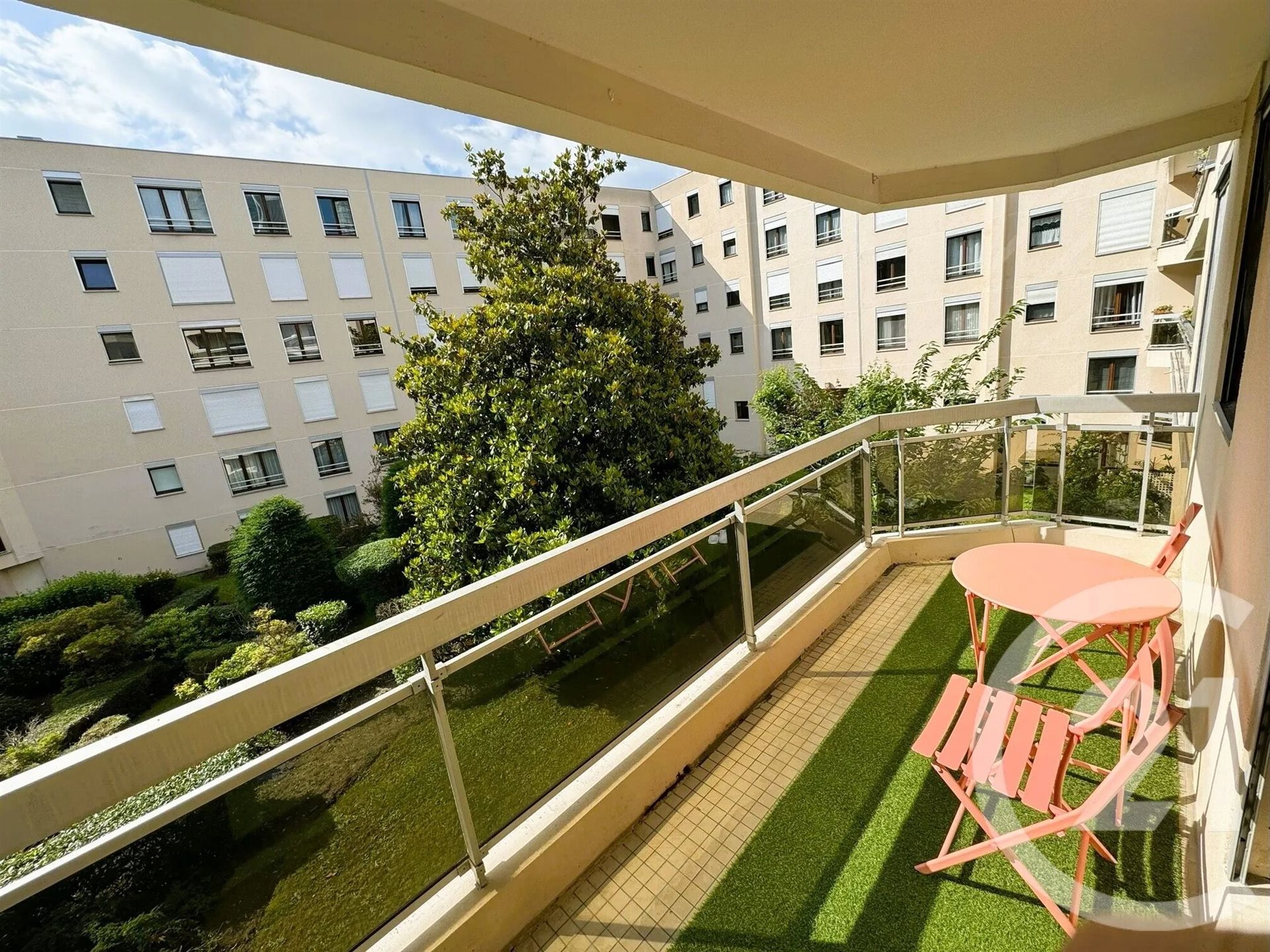 Appartement à louer, 50m², Puteaux