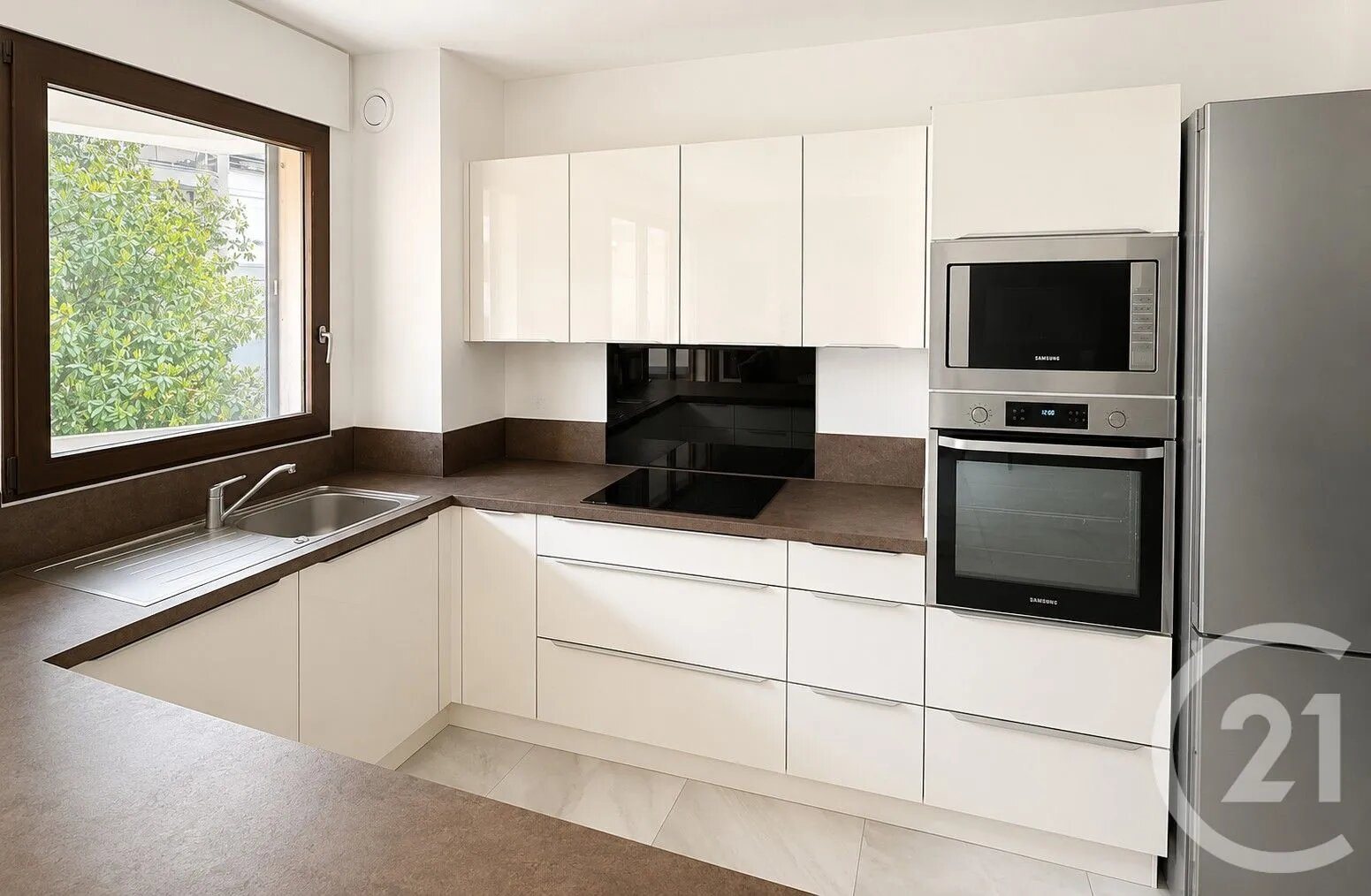 Appartement à louer, 50m², Puteaux