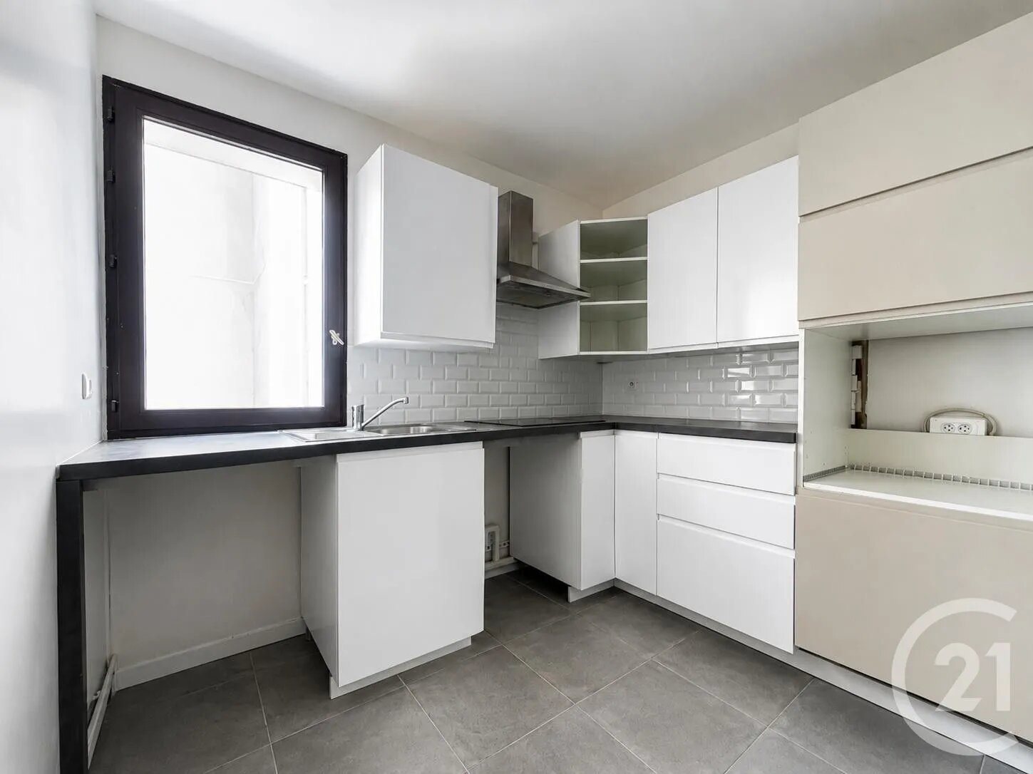 Appartement à louer, 67m², Puteaux