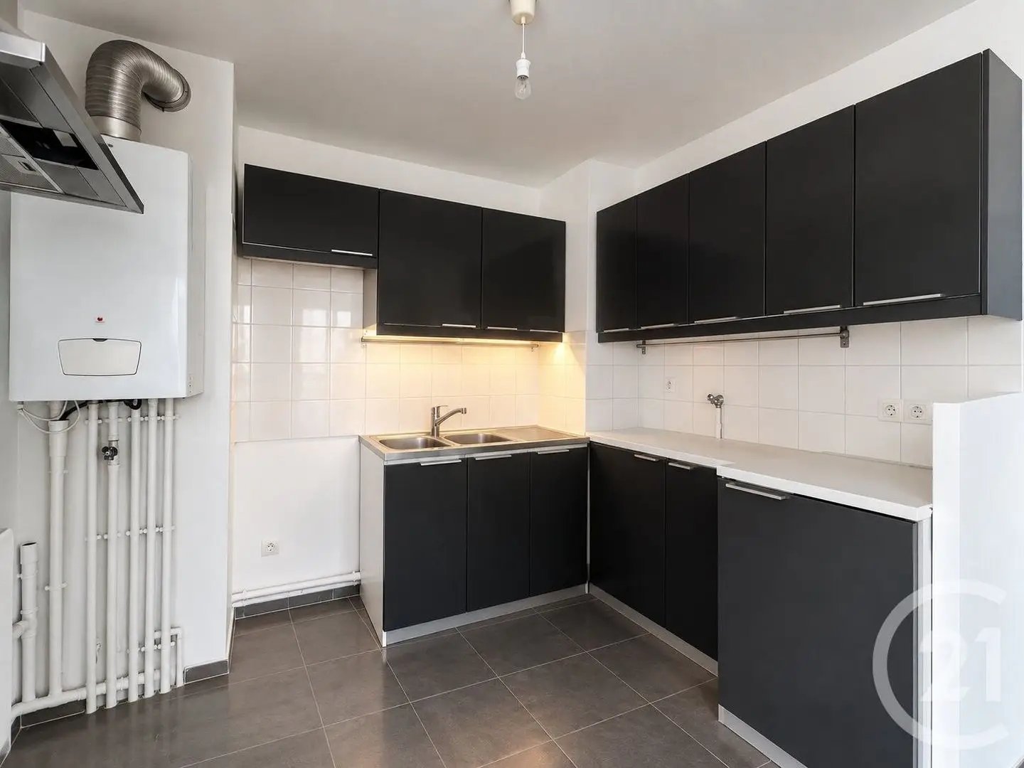 Appartement à louer, 62m², Puteaux