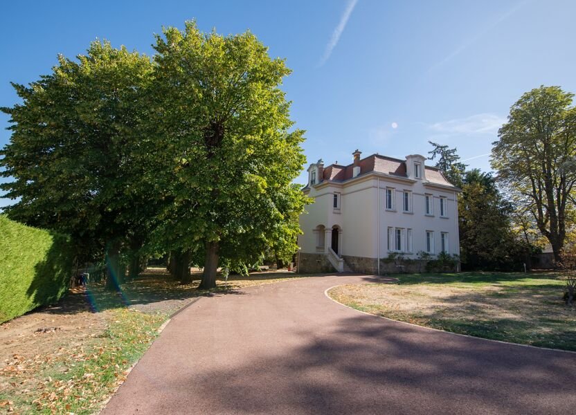 Maison à vendre, 432m², Saint-Paul-en-Jarez