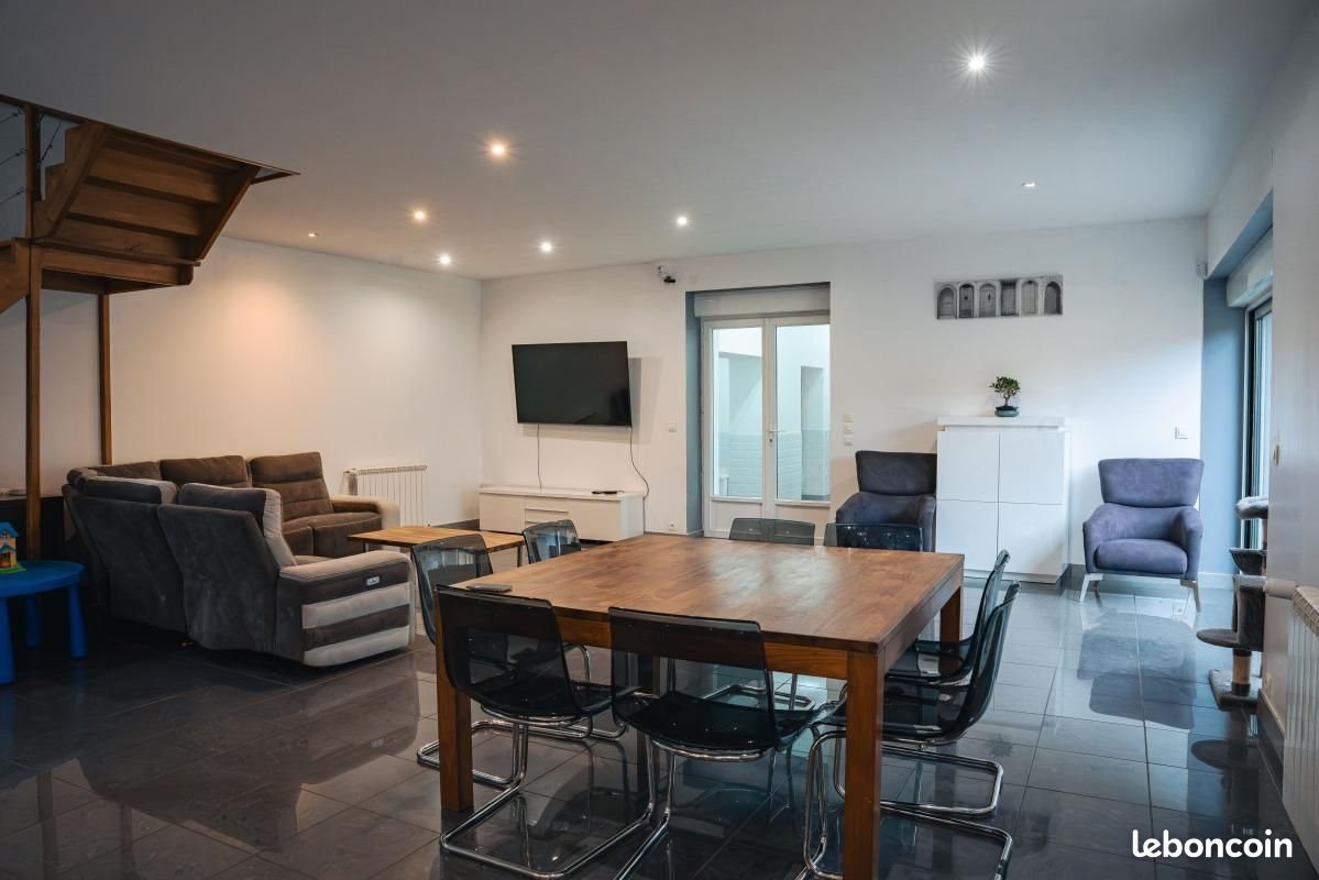 Maison à vendre, 330m², Saint-Chamond