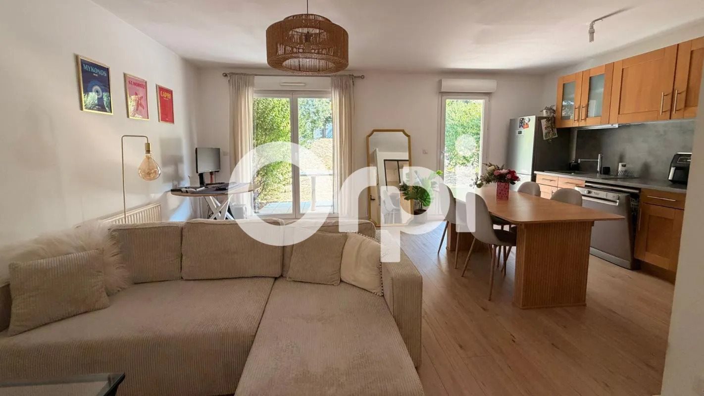 Appartement à louer, 45m², Lorette