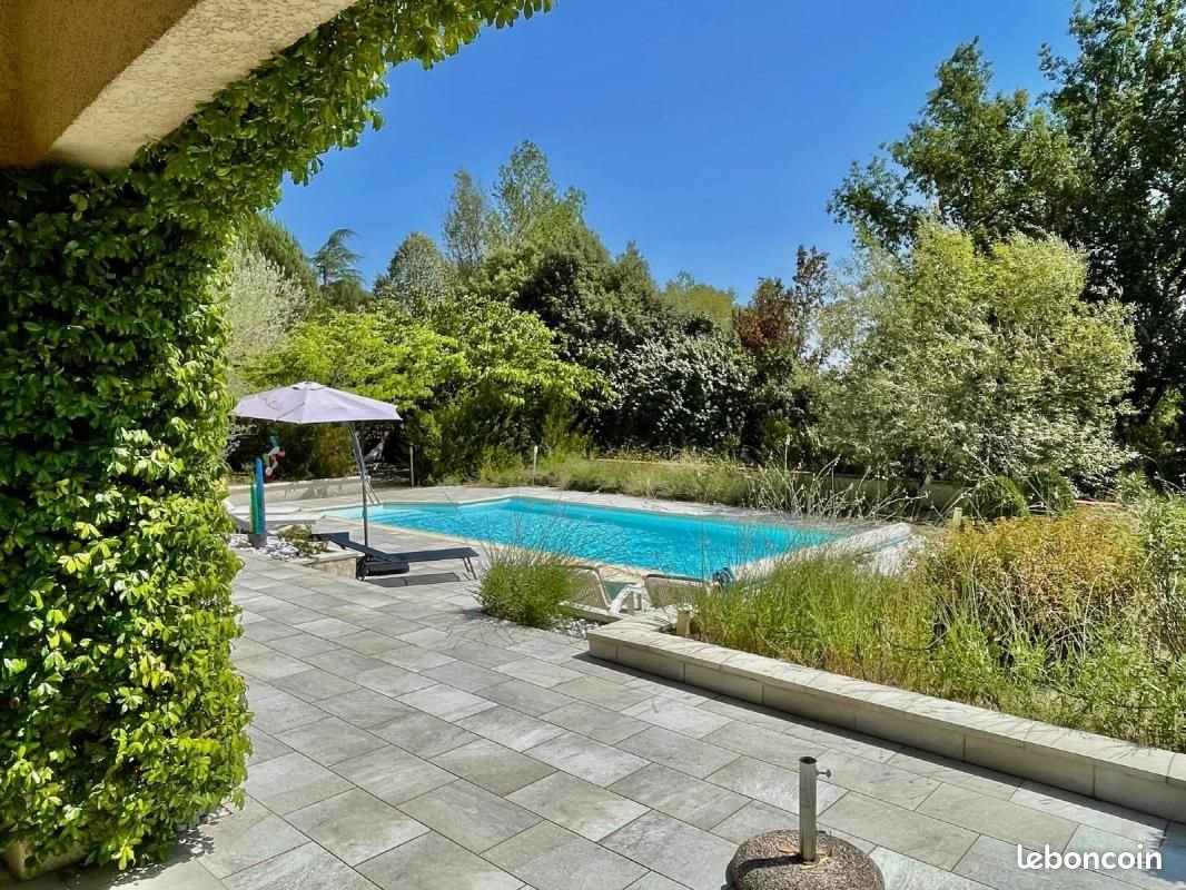 Maison à vendre, 138m², Arthès