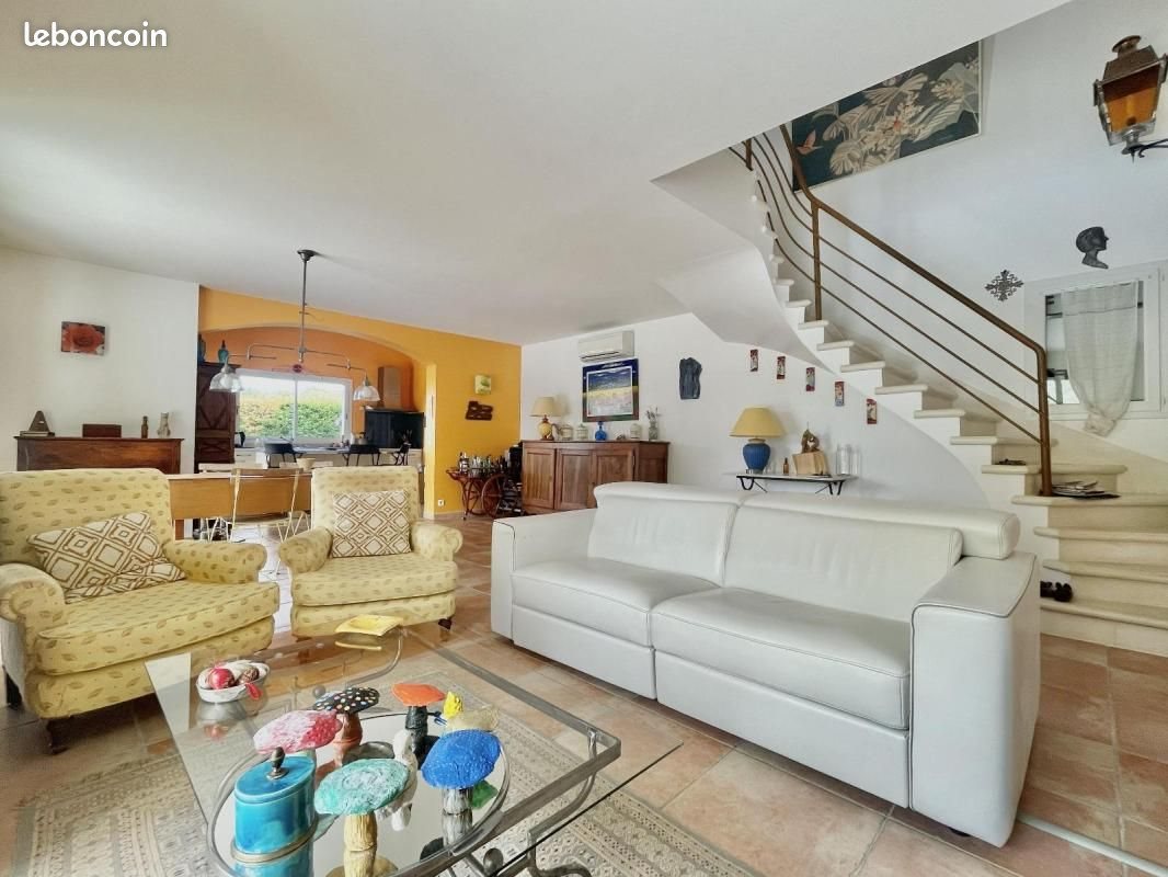 Maison à vendre, 138m², Arthès