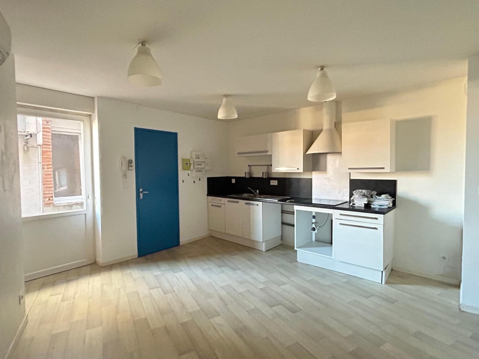 Appartement à louer, 77m², Albi