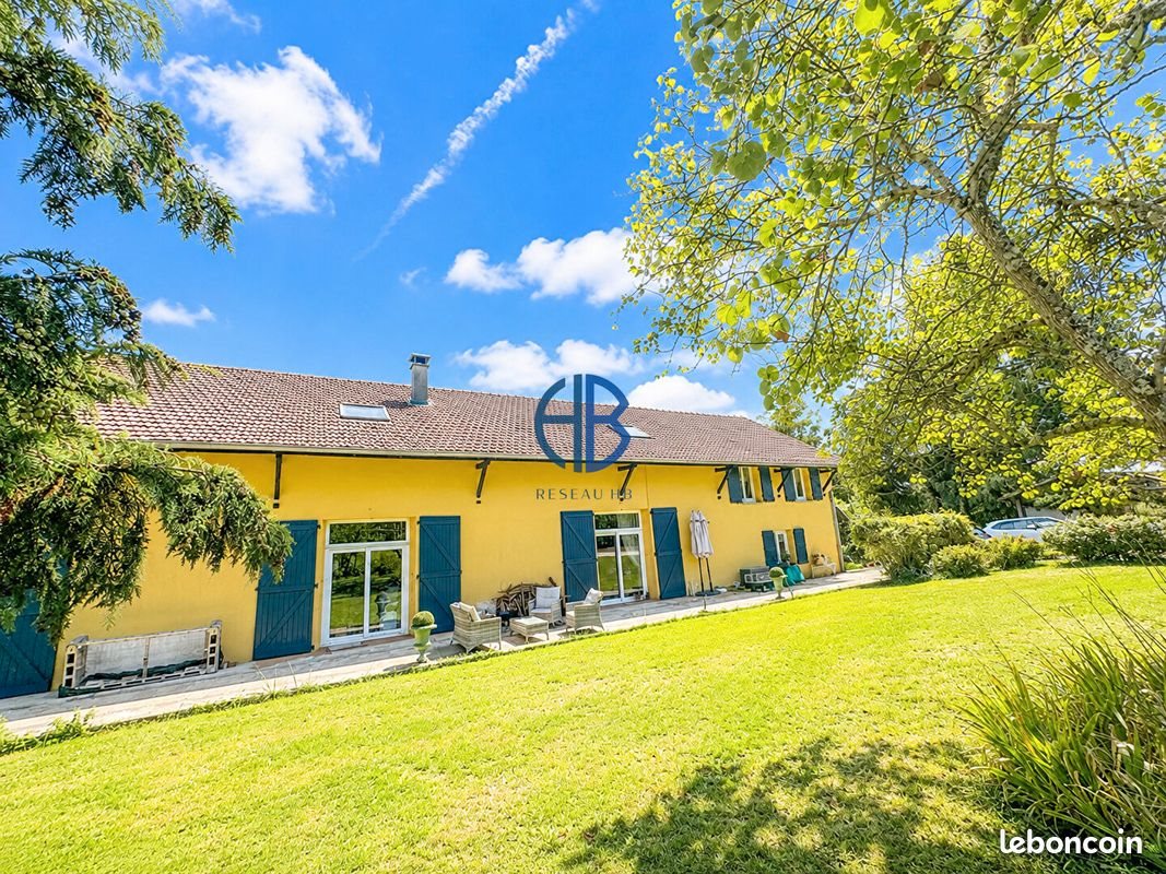 Maison à vendre, 317m², Faverges-de-la-Tour