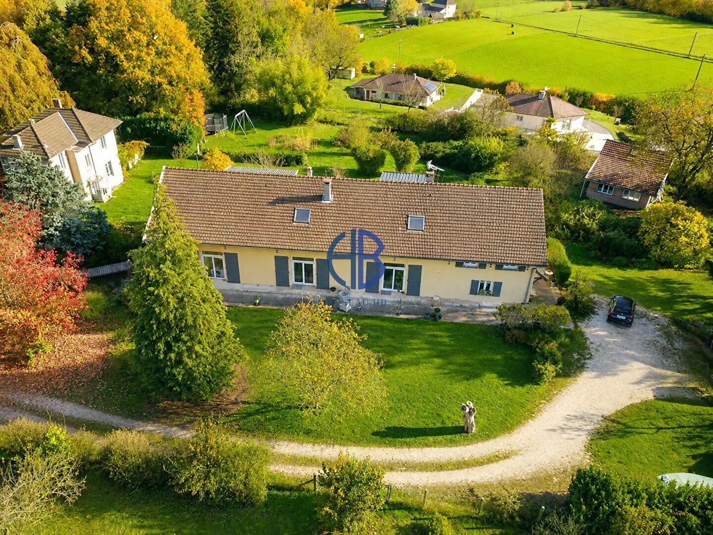 Maison à vendre, 318m², Faverges-de-la-Tour
