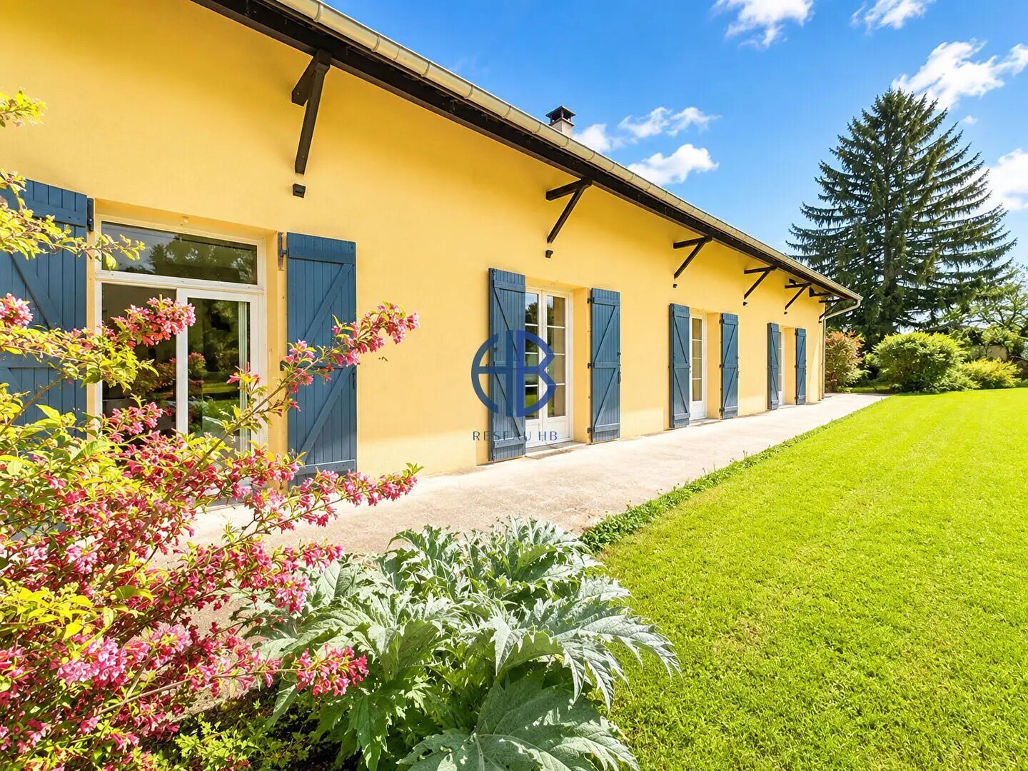 Maison à vendre, 318m², Faverges-de-la-Tour