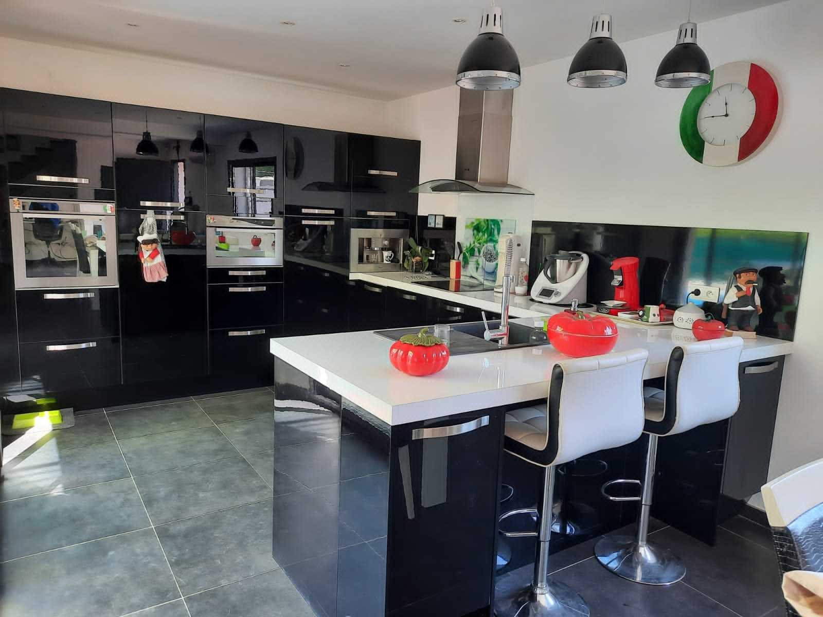 Maison à vendre, 120m², La Ciotat