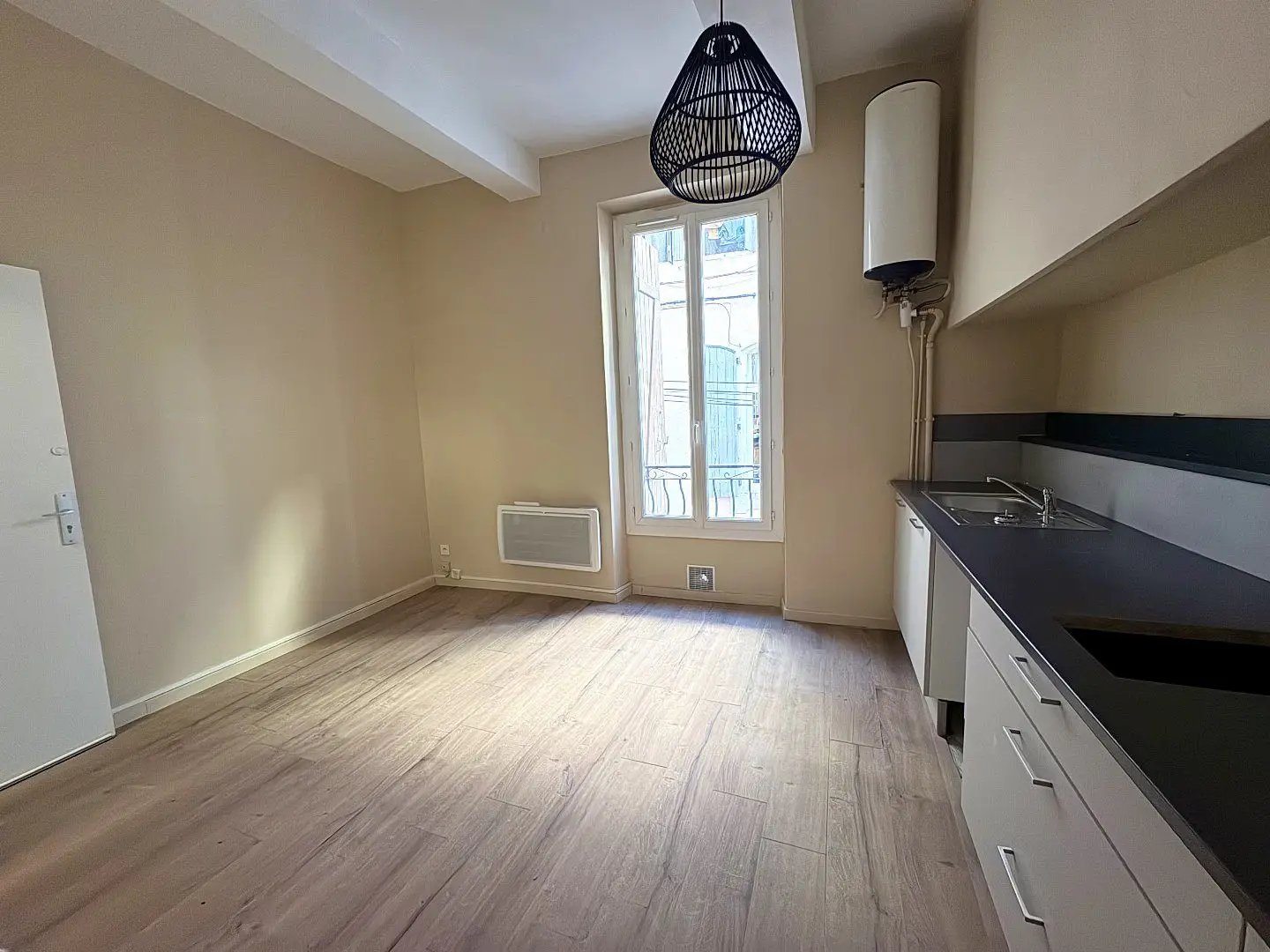 Appartement à louer, 25m², Béziers