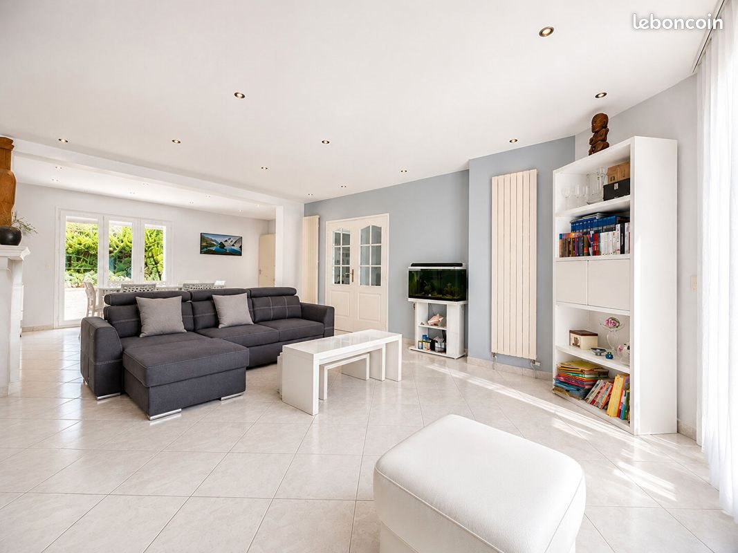 Maison à vendre, 175m², Chessy