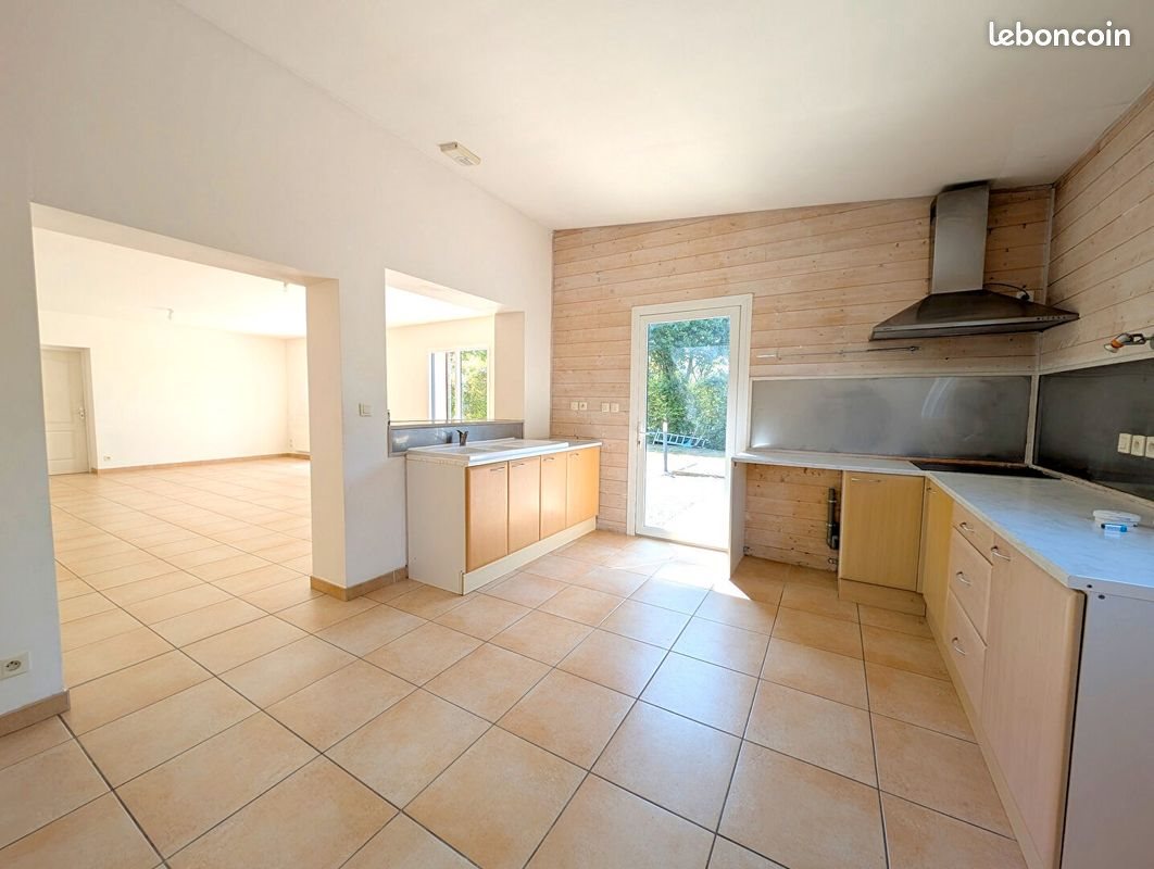 Maison à vendre, 167m², Doué-en-Anjou